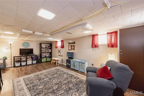 Tiny photo for 7328 Ravinia Drive, Pasadena Hills, MO 63121 (MLS # 26019070)