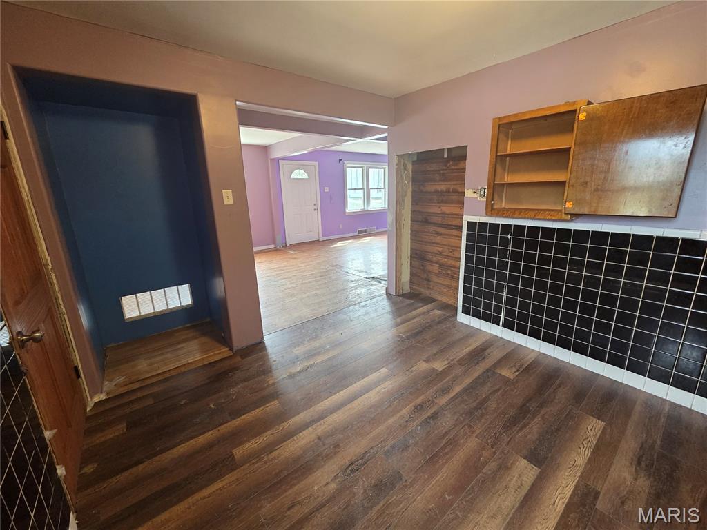 West Forest View - Residential