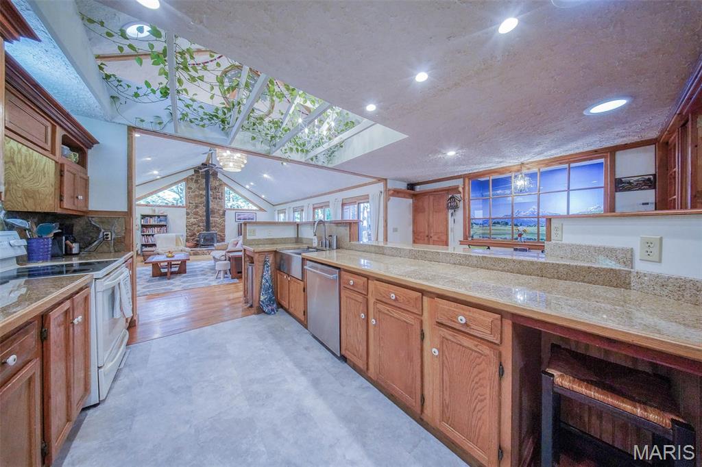 Ponzer Second Add - Residential