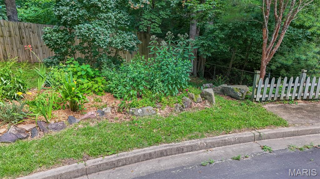 Ponzer Second Add - Residential