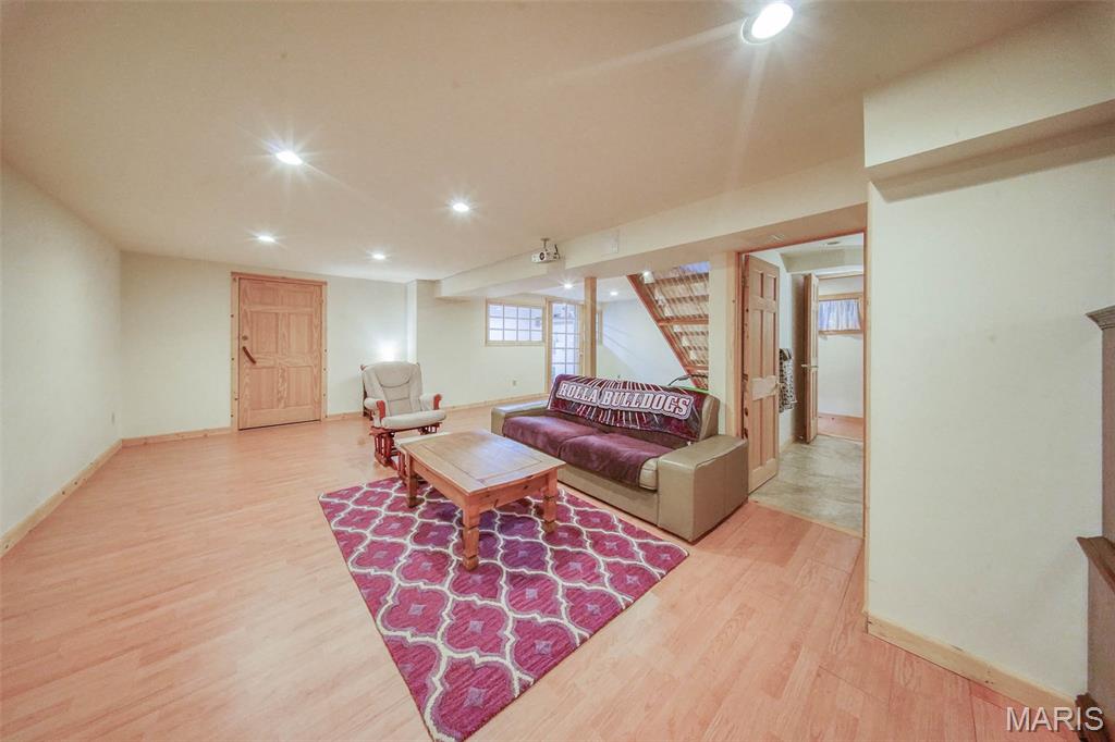 Ponzer Second Add - Residential