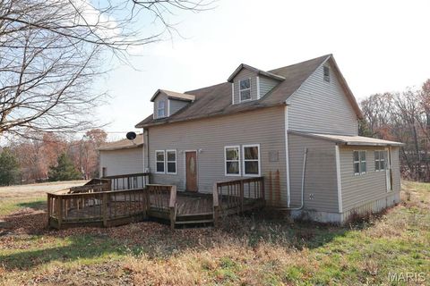 Photo of 6772 Point Court, Ste Genevieve, MO 63670 (MLS # 25078798)