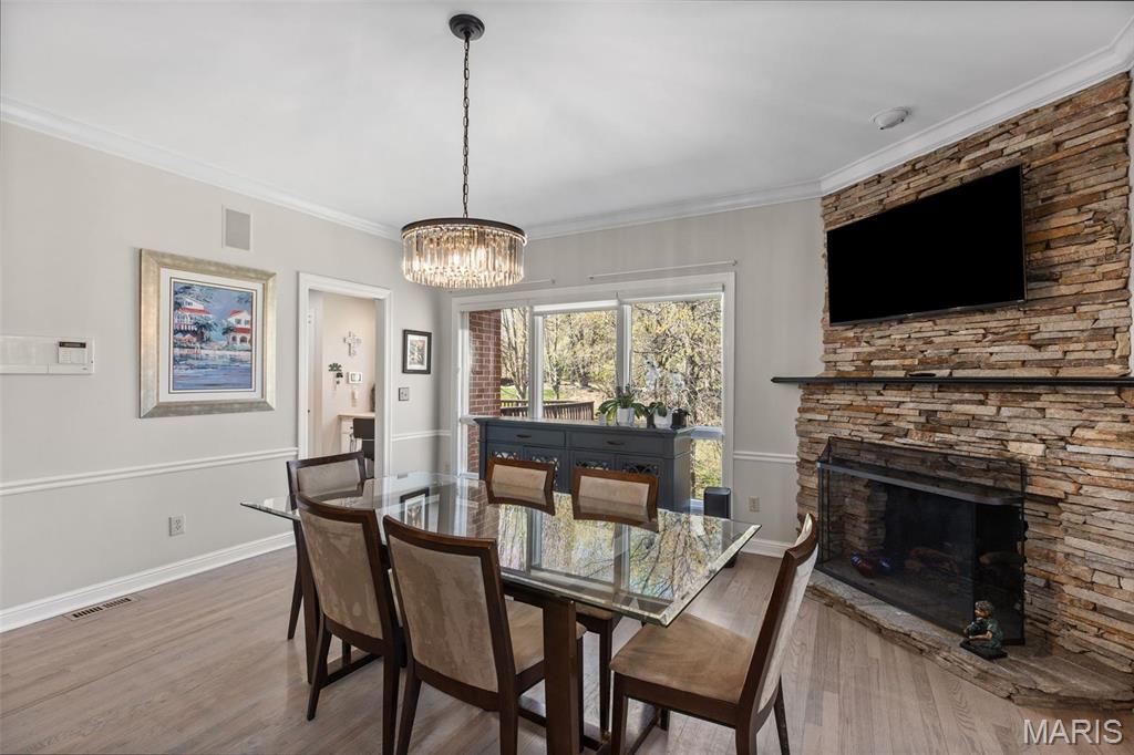 Kingspointe - Residential