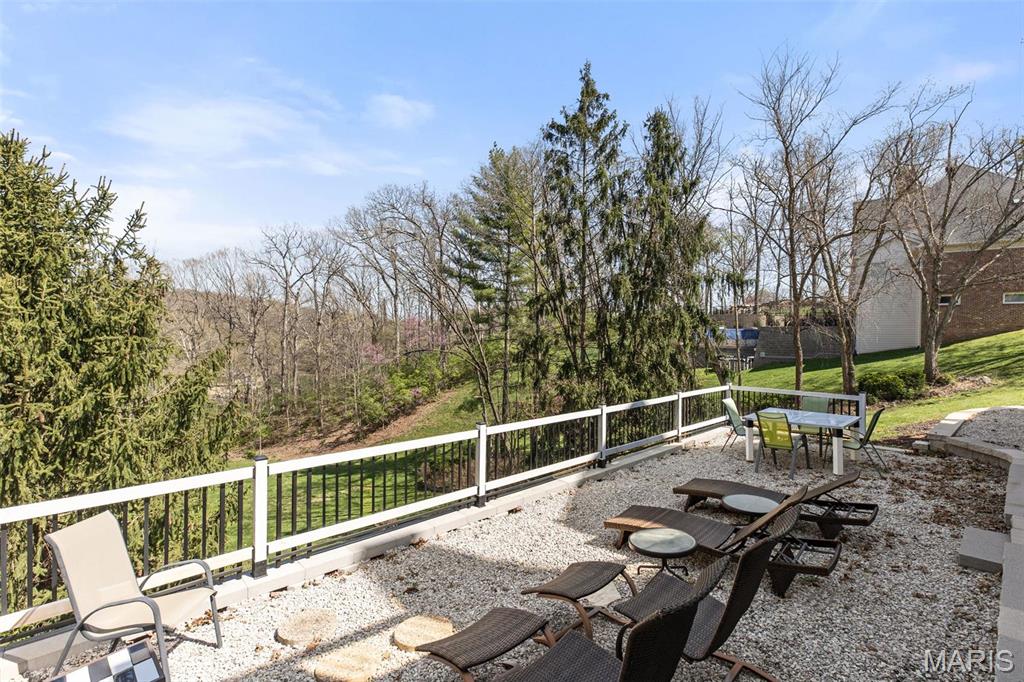 Kingspointe - Residential