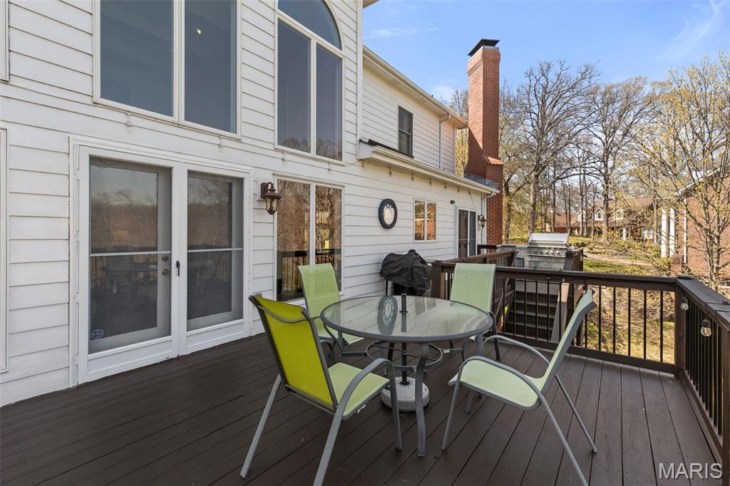 Kingspointe - Residential