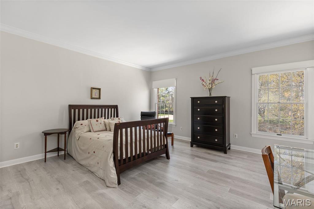 Kingspointe - Residential