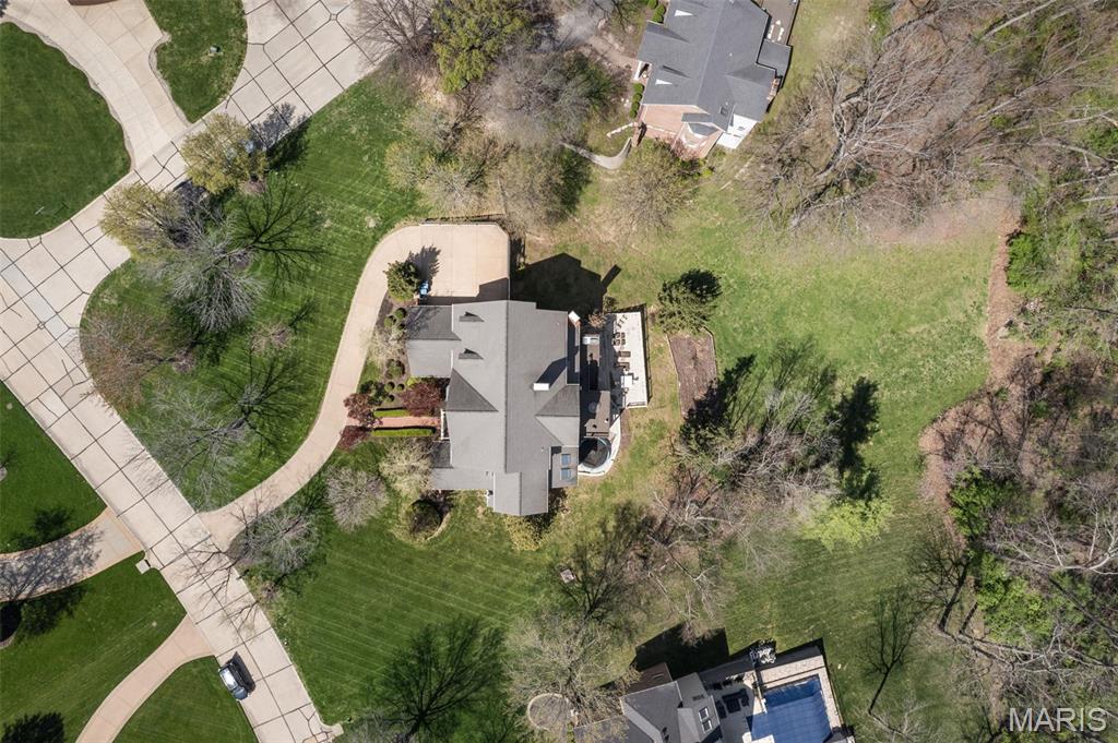 Kingspointe - Residential