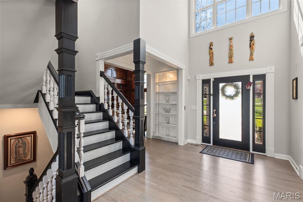 Kingspointe - Residential