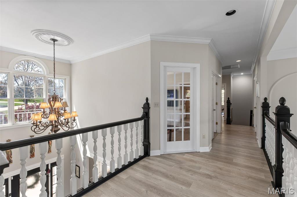 Kingspointe - Residential