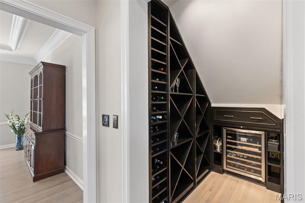 Kingspointe - Residential