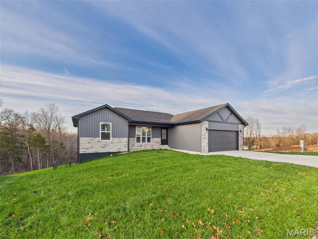 Photo of 176 Teton Pass, Waynesville, MO 65583 (MLS # 25080217)