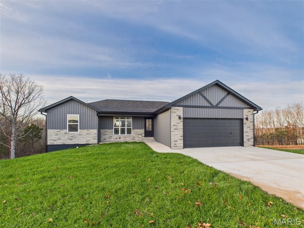 Photo of 176 Teton Pass, Waynesville, MO 65583 (MLS # 25080217)