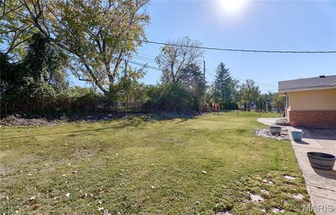 Tiny photo for 103 Calico Lane, Ballwin, MO 63011 (MLS # 26011605)