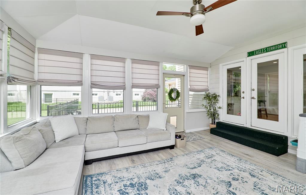 Seven Oaks - Residential