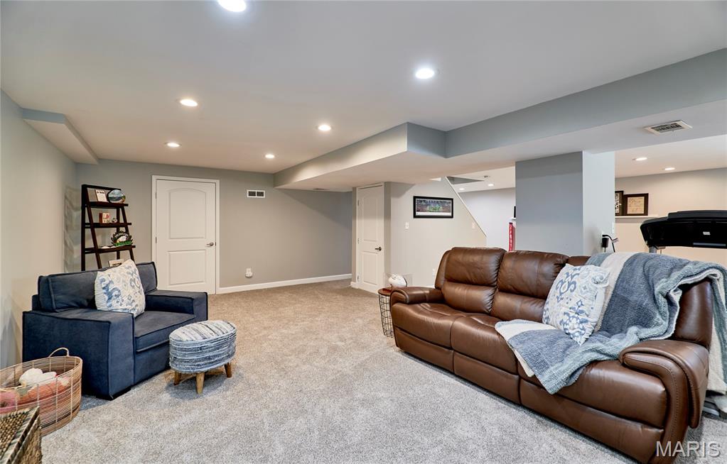 Seven Oaks - Residential