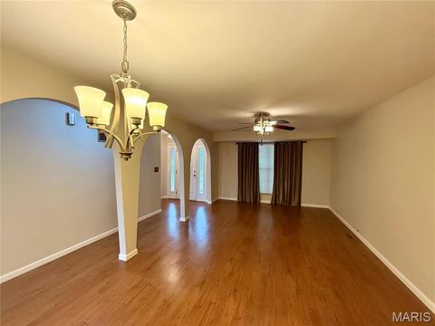 Tiny photo for 352 Turfwood Drive, Ballwin, MO 63021 (MLS # 26026131)