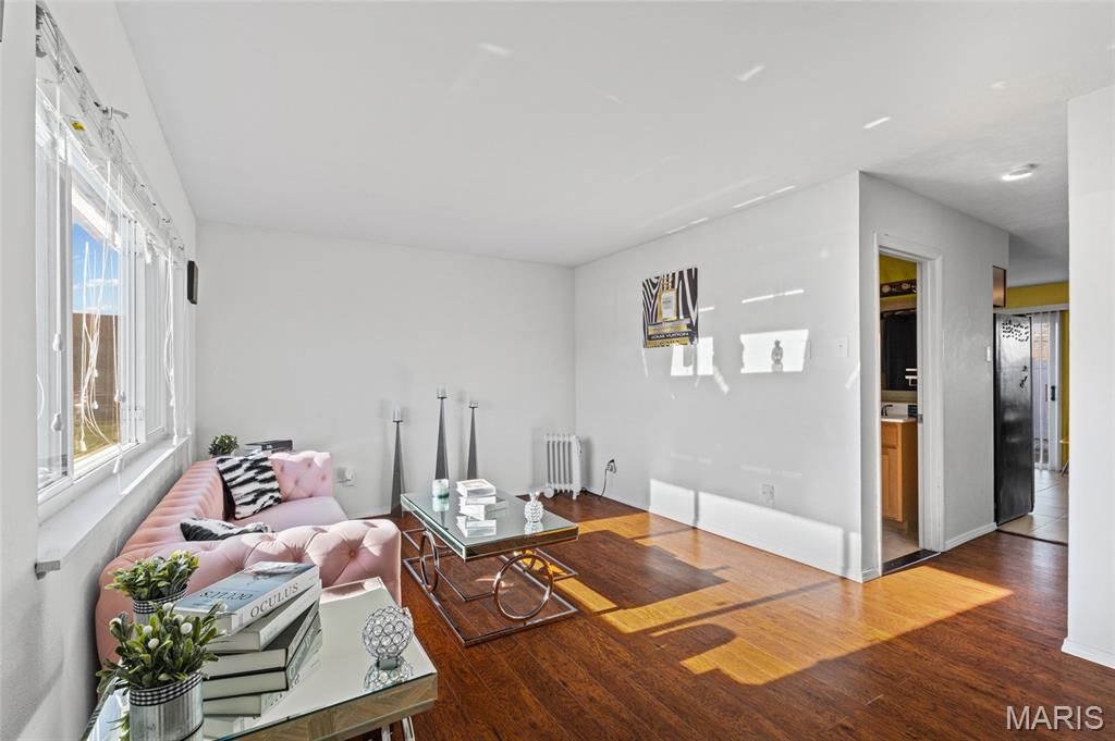 Hazelcrest Condo - Residential