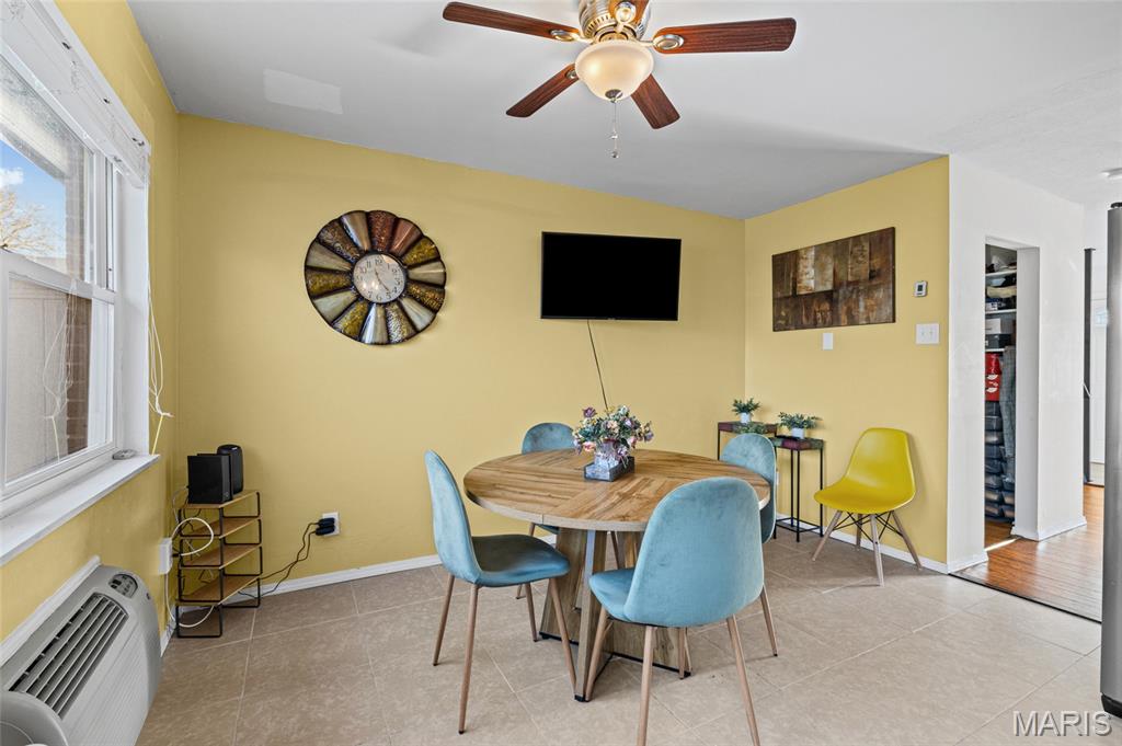 Hazelcrest Condo - Residential