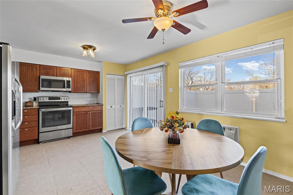 Hazelcrest Condo - Residential