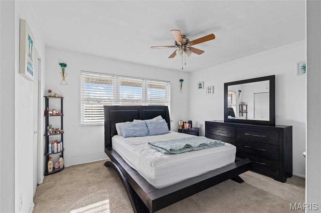 Hazelcrest Condo - Residential