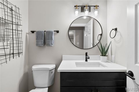 Tiny photo for 123 Pinehurst Estates Drive, Creve Coeur, MO 63141 (MLS # 26017664)