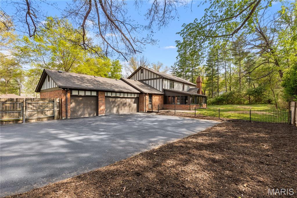 Pinehurst Estates - Residential