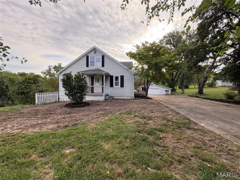 Photo of 2249 Holtgrewe Road, Washington, MO 63090 (MLS # 26058078)