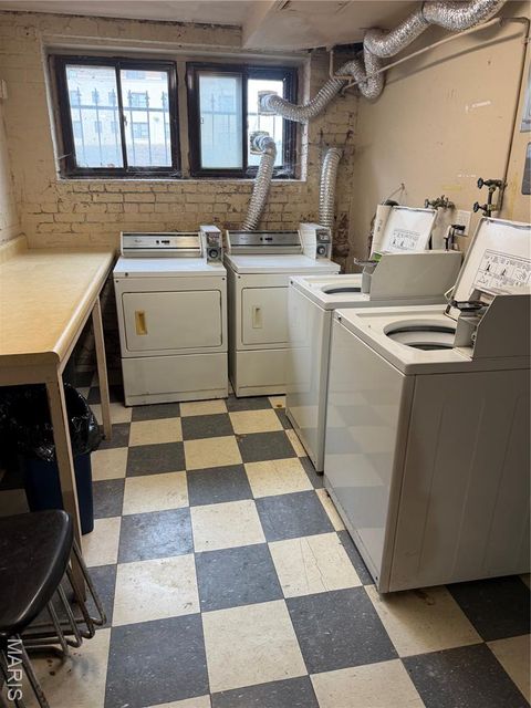 Tiny photo for 2017 S Grand Boulevard #304, St Louis, MO 63104 (MLS # 26009149)