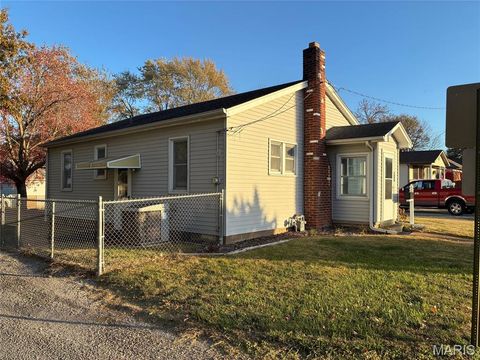 517 Lemon Street Highland IL 62249
