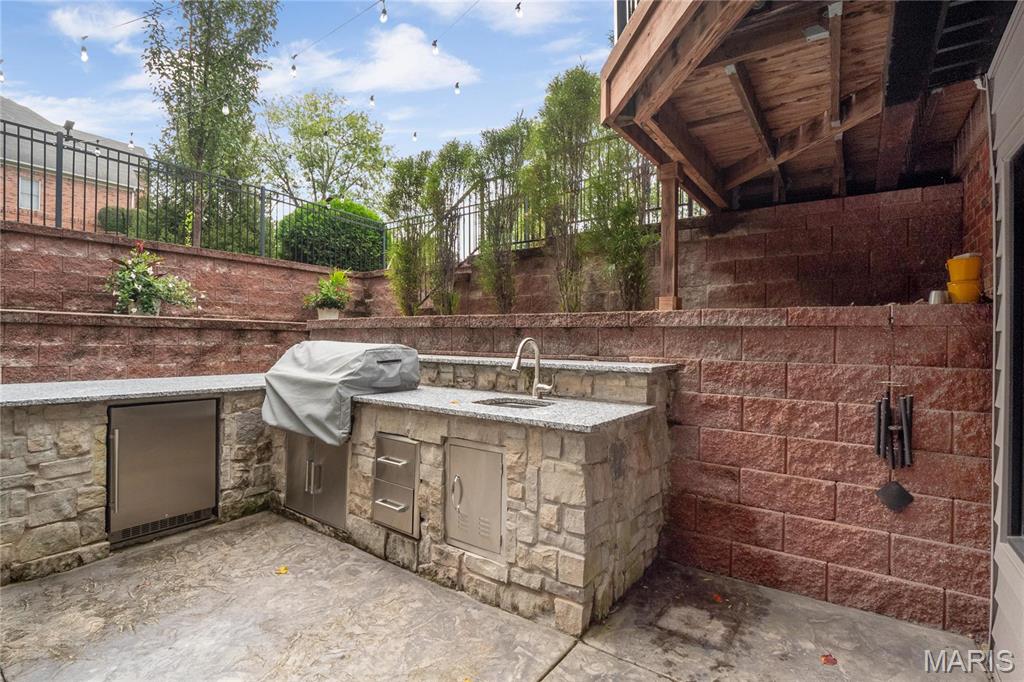 Weston Place - Residential