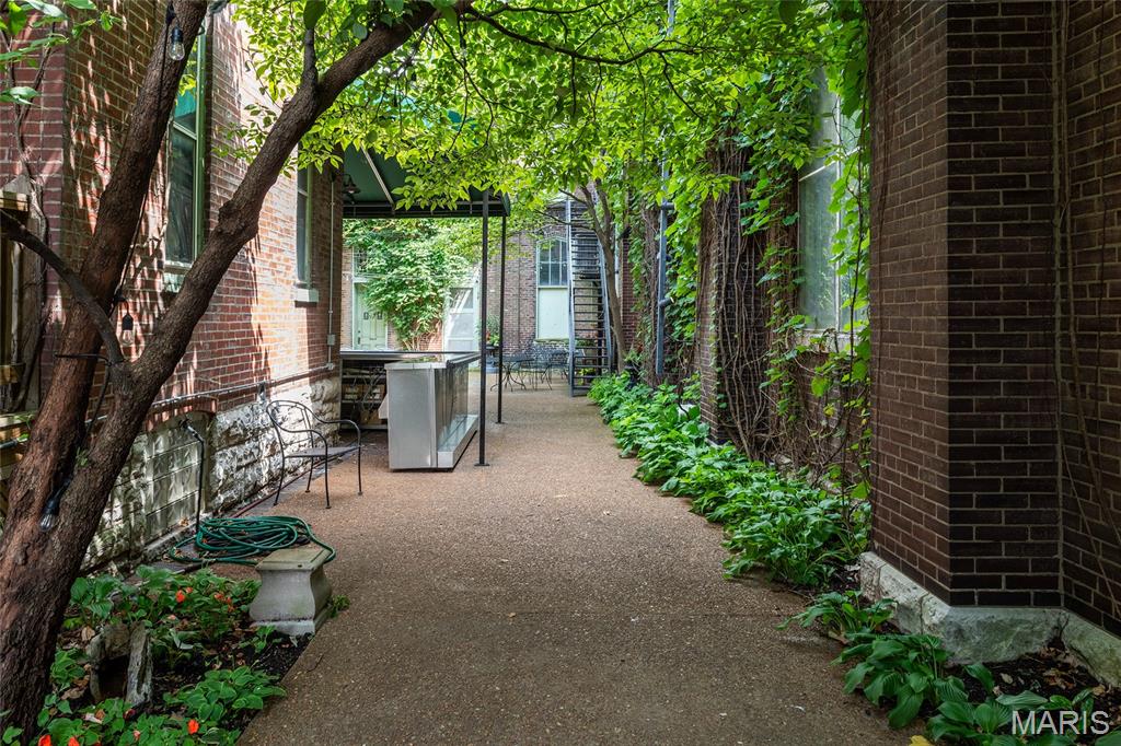 Jc Soulards Add 02 - Commercial Sale