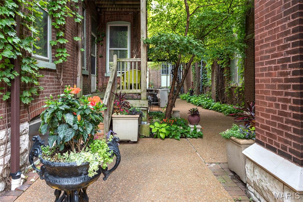 Jc Soulards Add 02 - Commercial Sale