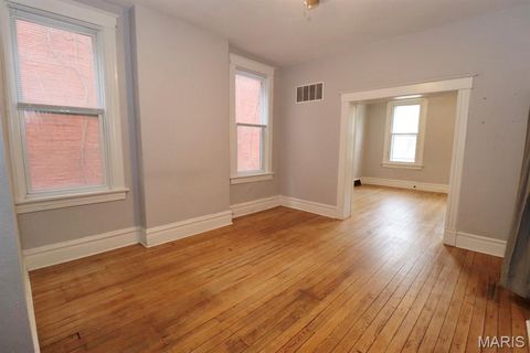 Tiny photo for 3930 Nebraska Avenue #FL2, St Louis, MO 63118 (MLS # 26047585)