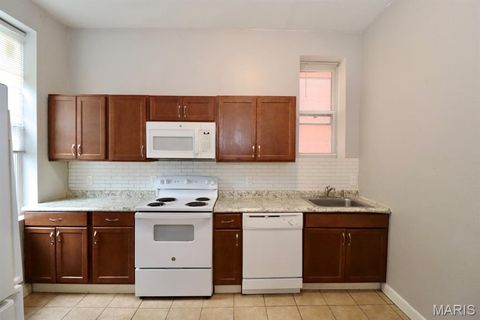 Tiny photo for 3930 Nebraska Avenue #FL2, St Louis, MO 63118 (MLS # 26047585)