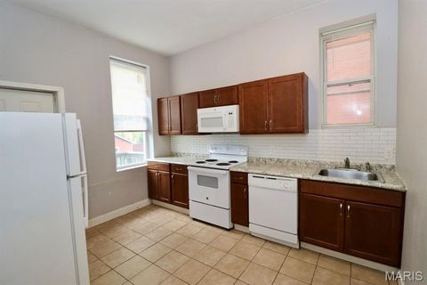 Tiny photo for 3930 Nebraska Avenue #FL2, St Louis, MO 63118 (MLS # 26047585)