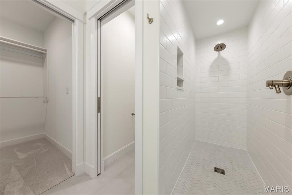 Flat Rock Valley - Residential