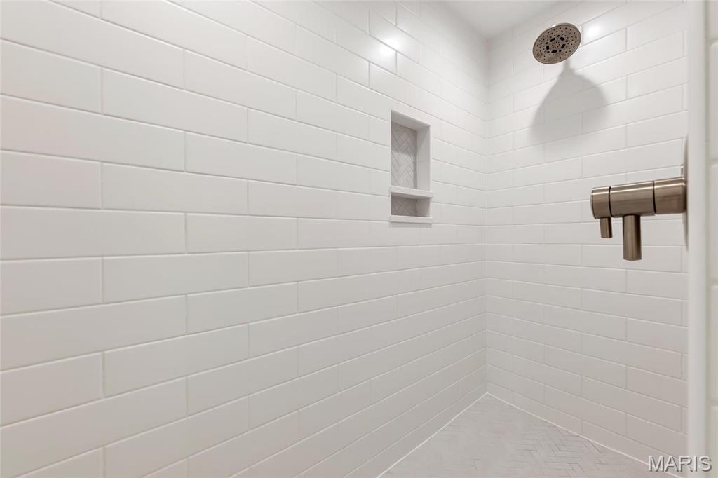 Flat Rock Valley - Residential