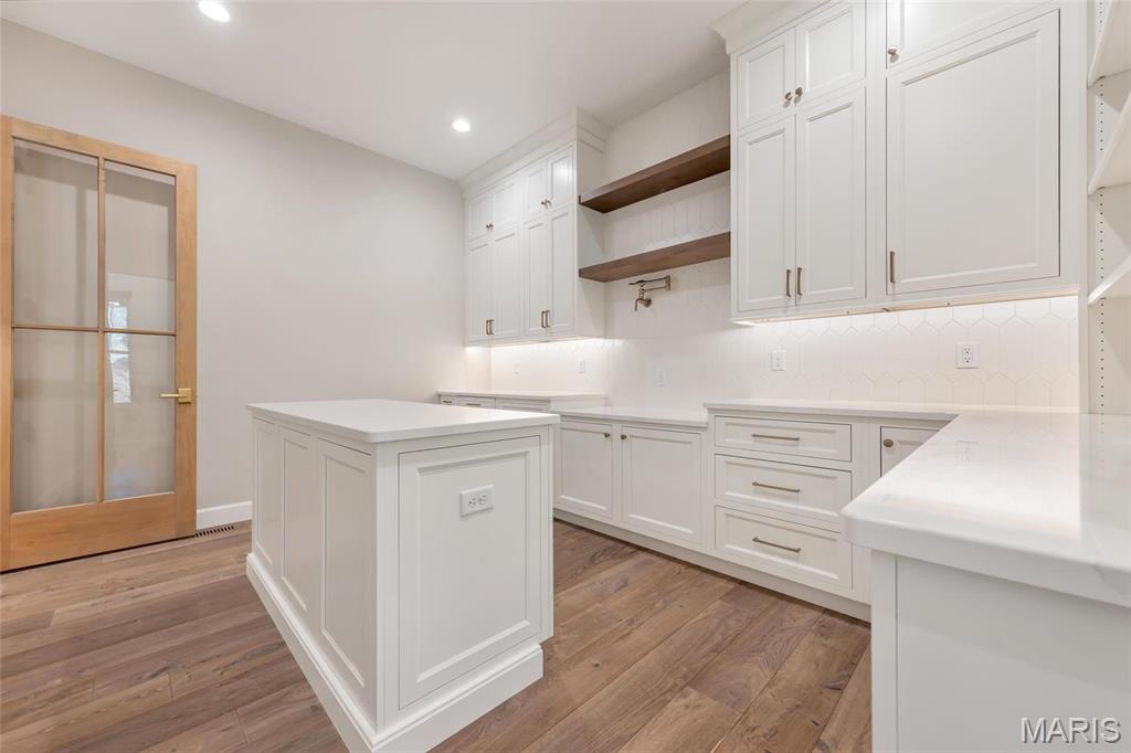 Flat Rock Valley - Residential