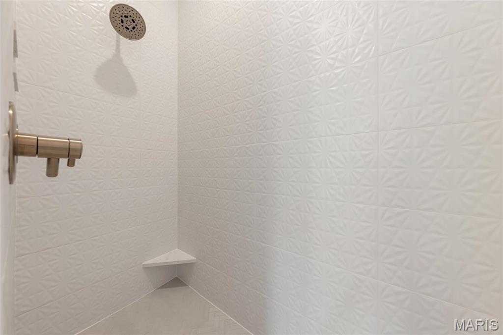 Flat Rock Valley - Residential