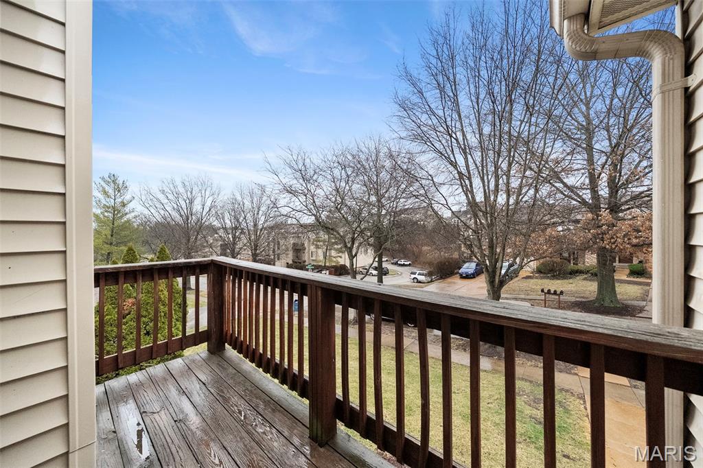 Sandalwood Creek Condo Ph Four- - Residential