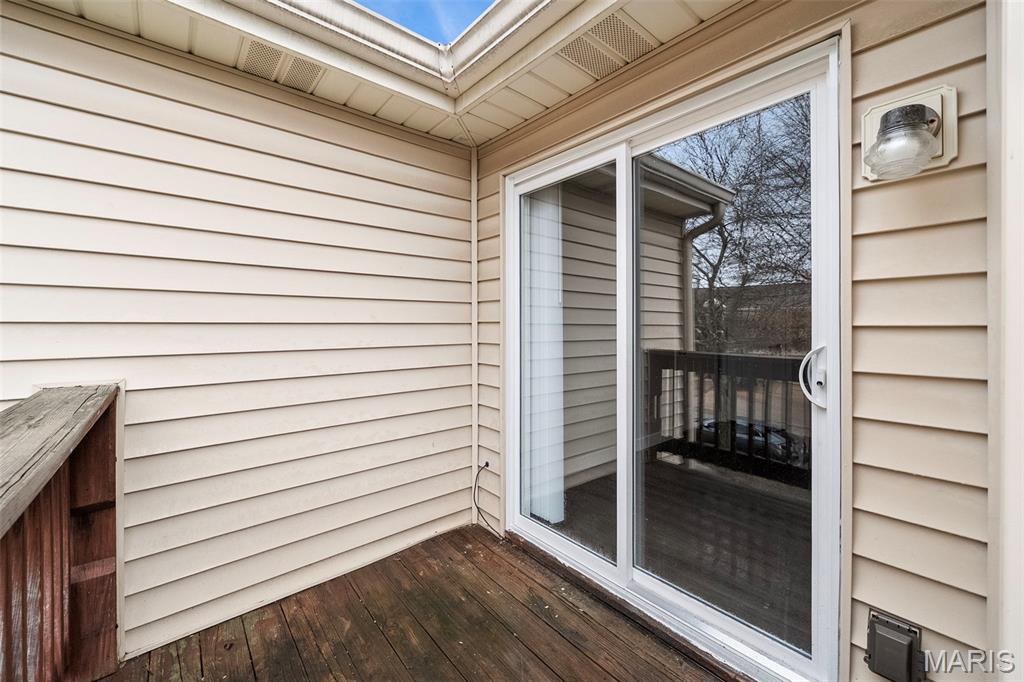 Sandalwood Creek Condo Ph Four- - Residential