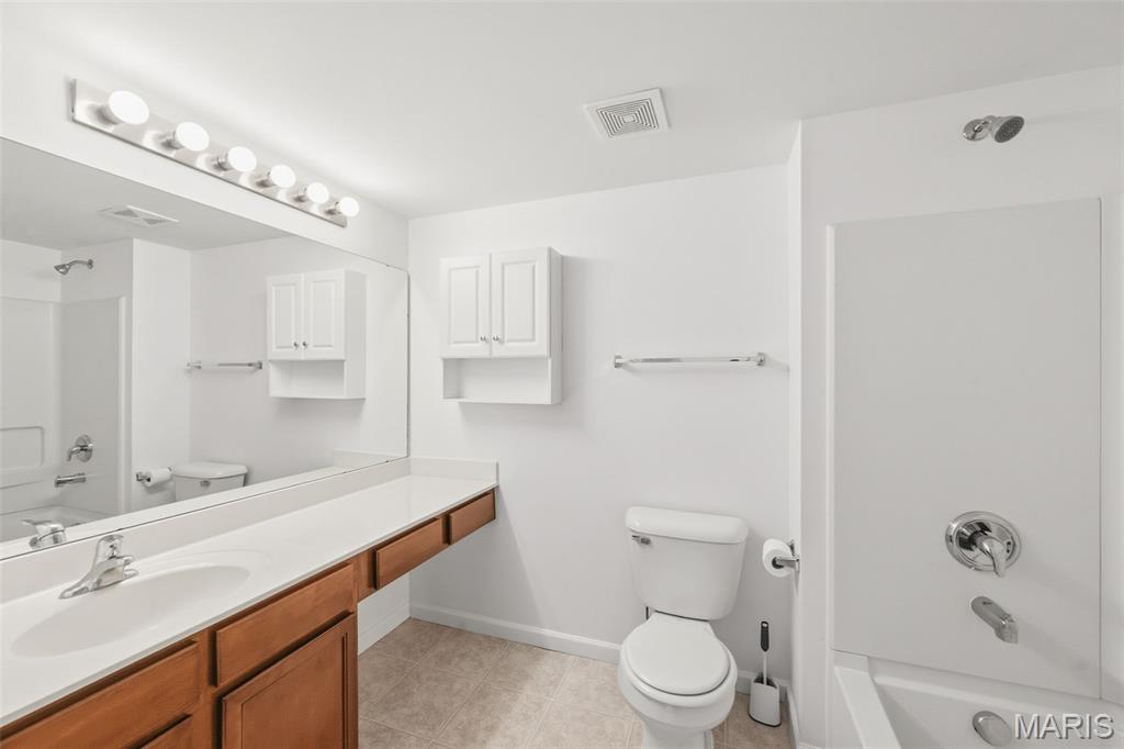 Bella Vista Condo #7 - Residential