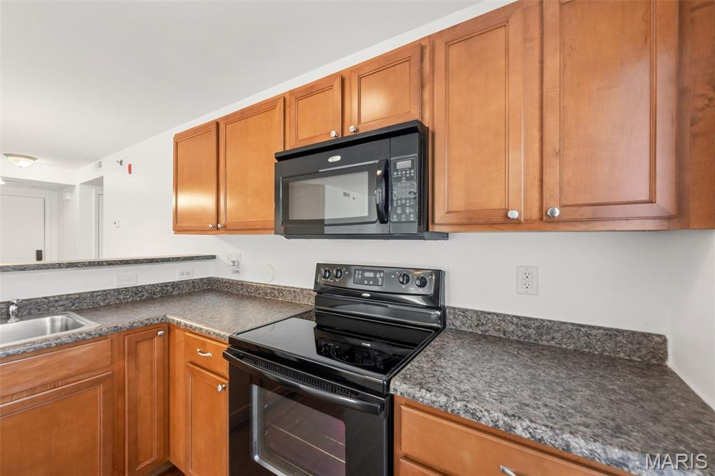 Bella Vista Condo #7 - Residential