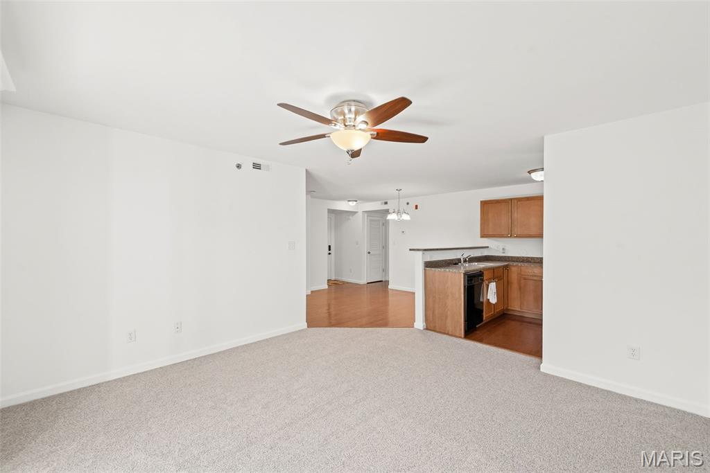 Bella Vista Condo #7 - Residential