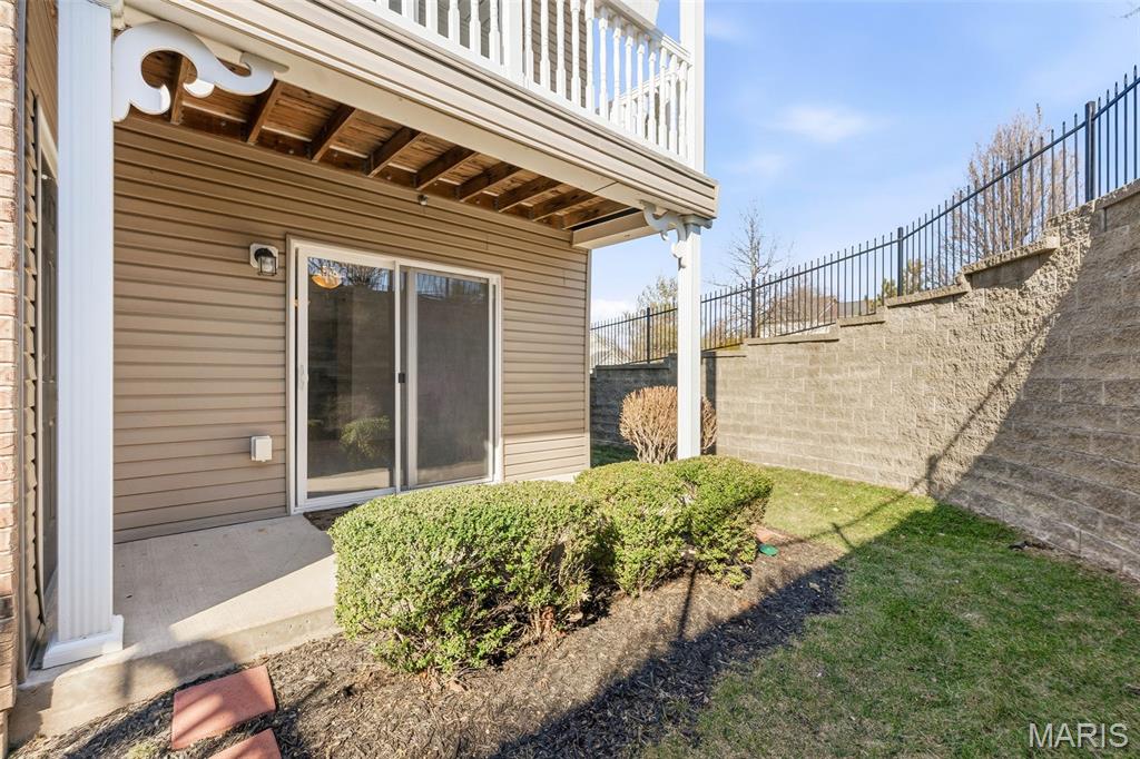 Bella Vista Condo #7 - Residential