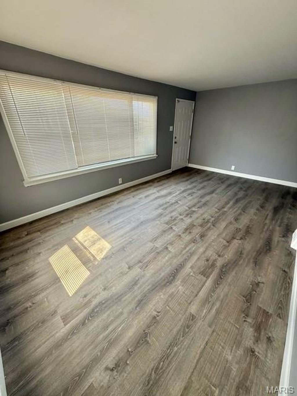 Photo of 8306 Whitewater Drive, Berkeley, MO 63134 (MLS # 25071494)