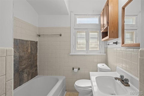 Tiny photo for 9525 Brenda Avenue, Affton, MO 63123 (MLS # 26056338)