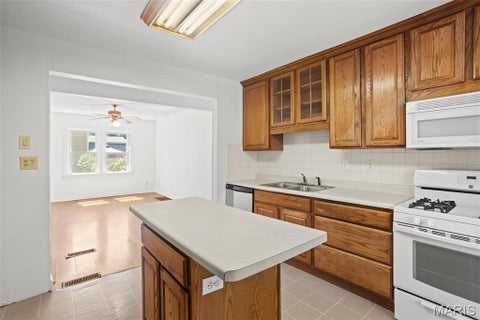 Tiny photo for 9525 Brenda Avenue, Affton, MO 63123 (MLS # 26056338)