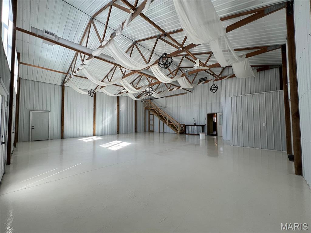 NA - Commercial Sale