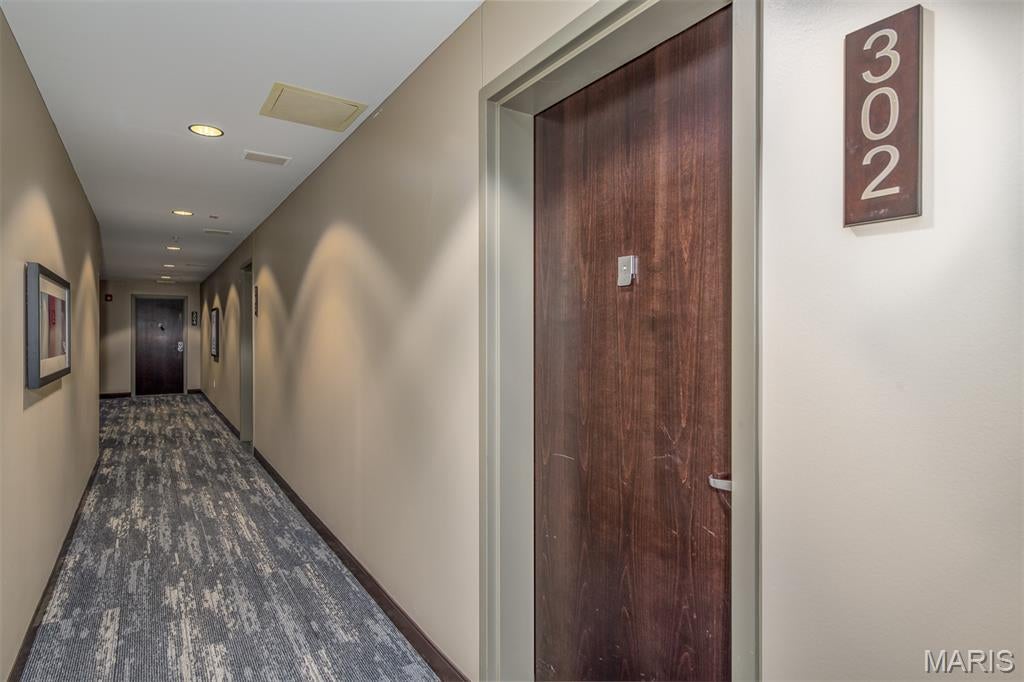 9 N Euclid Avenue 302